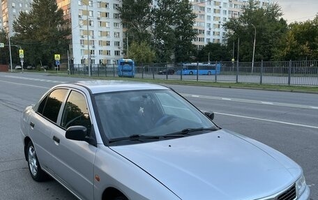 Mitsubishi Lancer VII, 1998 год, 280 000 рублей, 1 фотография