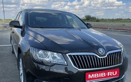 Skoda Superb III рестайлинг, 2014 год, 3 фотография