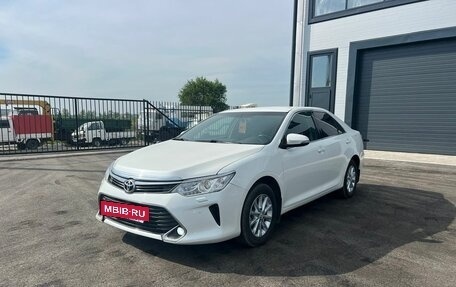 Toyota Camry, 2015 год, 2 069 000 рублей, 2 фотография