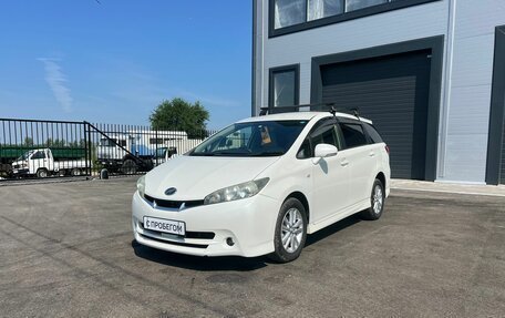 Toyota Wish II, 2011 год, 1 739 000 рублей, 2 фотография