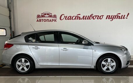 Chevrolet Cruze II, 2012 год, 949 000 рублей, 3 фотография