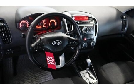 KIA cee'd I рестайлинг, 2010 год, 594 000 рублей, 5 фотография