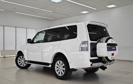 Mitsubishi Pajero IV, 2010 год, 4 фотография