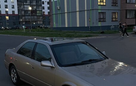 Toyota Camry, 1999 год, 449 000 рублей, 2 фотография