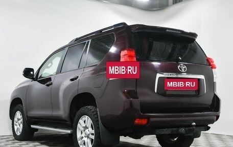 Toyota Land Cruiser Prado 150 рестайлинг 2, 2012 год, 2 390 000 рублей, 6 фотография