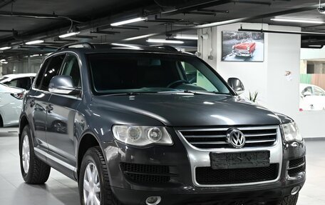 Volkswagen Touareg III, 2008 год, 995 000 рублей, 2 фотография