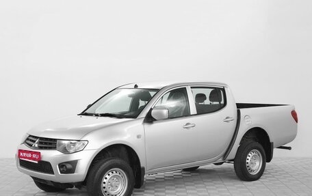 Mitsubishi L200 IV рестайлинг, 2014 год, 1 550 000 рублей, 1 фотография