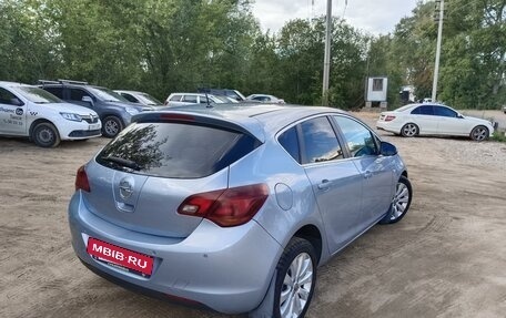 Opel Astra J, 2012 год, 810 000 рублей, 4 фотография