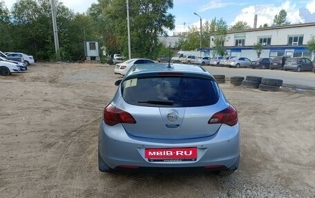 Opel Astra J, 2012 год, 810 000 рублей, 5 фотография