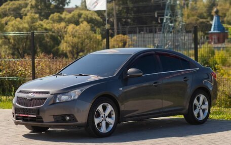 Chevrolet Cruze II, 2010 год, 980 000 рублей, 1 фотография