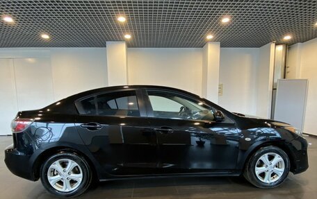 Mazda 3, 2011 год, 899 000 рублей, 2 фотография