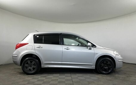 Nissan Tiida, 2011 год, 750 000 рублей, 4 фотография