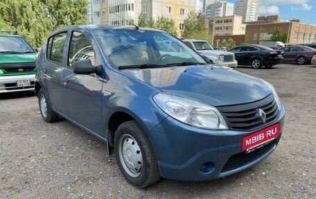 Renault Sandero I, 2013 год, 560 000 рублей, 3 фотография