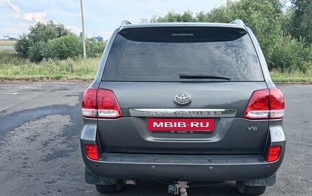 Toyota Land Cruiser 200, 2011 год, 3 600 000 рублей, 6 фотография