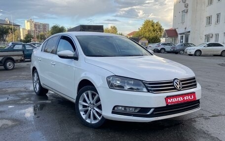 Volkswagen Passat B7, 2011 год, 1 180 000 рублей, 1 фотография