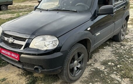 Chevrolet Niva I рестайлинг, 2013 год, 600 000 рублей, 1 фотография