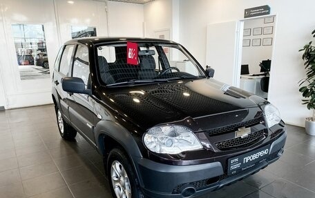 Chevrolet Niva I рестайлинг, 2013 год, 775 000 рублей, 3 фотография