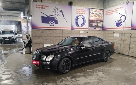 Mercedes-Benz E-Класс, 2003 год, 950 000 рублей, 1 фотография