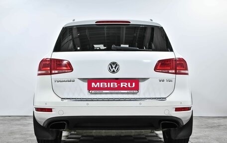 Volkswagen Touareg III, 2014 год, 2 100 000 рублей, 5 фотография