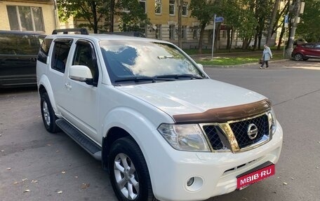 Nissan Pathfinder, 2012 год, 1 830 000 рублей, 4 фотография