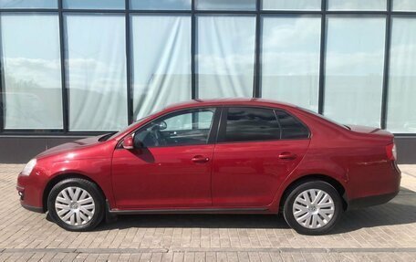 Volkswagen Jetta VI, 2010 год, 795 000 рублей, 2 фотография