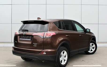 Toyota RAV4, 2017 год, 2 800 000 рублей, 4 фотография