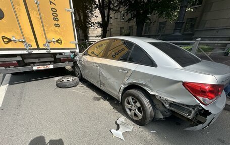 Chevrolet Cruze II, 2011 год, 2 фотография