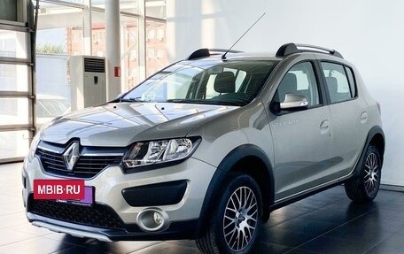 Renault Sandero II рестайлинг, 2016 год, 1 350 000 рублей, 2 фотография