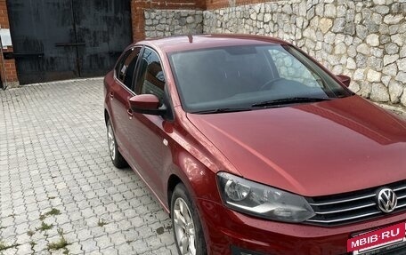 Volkswagen Polo VI (EU Market), 2015 год, 850 000 рублей, 2 фотография