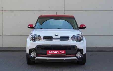 KIA Soul II рестайлинг, 2016 год, 1 830 000 рублей, 3 фотография