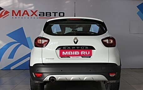 Renault Kaptur I рестайлинг, 2019 год, 1 699 000 рублей, 5 фотография