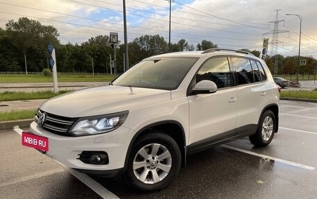 Volkswagen Tiguan I, 2013 год, 1 849 000 рублей, 2 фотография