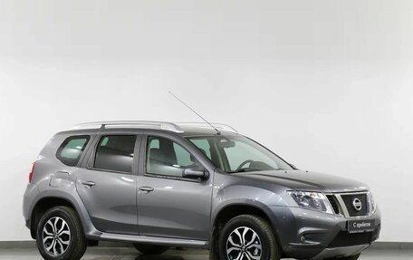 Nissan Terrano III, 2015 год, 3 фотография