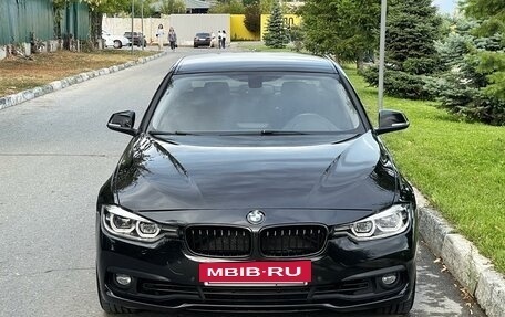 BMW 3 серия, 2018 год, 1 890 000 рублей, 2 фотография