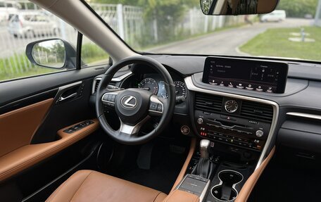 Lexus RX IV рестайлинг, 2022 год, 7 350 000 рублей, 10 фотография