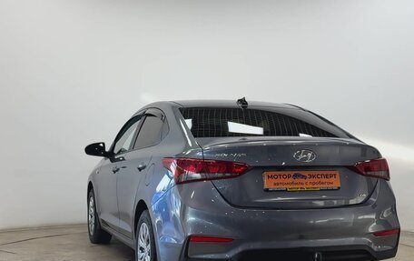 Hyundai Solaris II рестайлинг, 2019 год, 1 650 000 рублей, 4 фотография