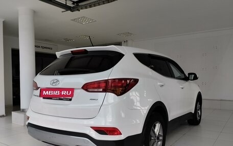 Hyundai Santa Fe III рестайлинг, 2015 год, 2 340 000 рублей, 5 фотография