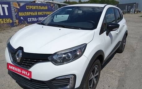 Renault Kaptur I рестайлинг, 2017 год, 1 439 000 рублей, 2 фотография