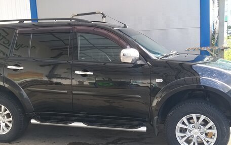 Mitsubishi Pajero Sport II рестайлинг, 2013 год, 2 350 000 рублей, 2 фотография