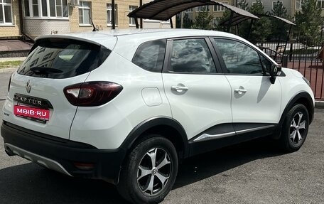 Renault Kaptur I рестайлинг, 2019 год, 1 695 000 рублей, 4 фотография