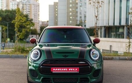 MINI Hatch, 2021 год, 4 000 000 рублей, 2 фотография