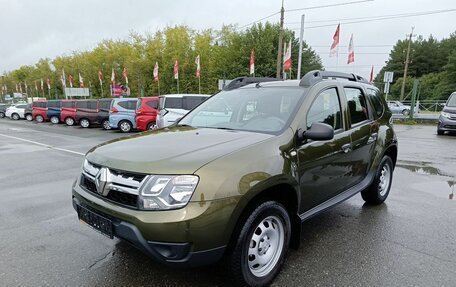 Renault Duster I рестайлинг, 2017 год, 1 559 000 рублей, 3 фотография