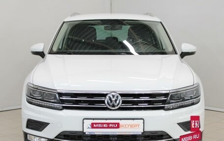 Volkswagen Tiguan II, 2017 год, 2 649 000 рублей, 2 фотография