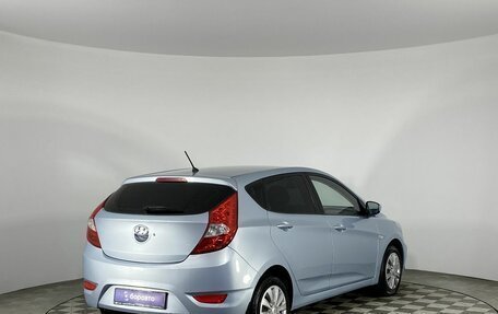 Hyundai Solaris II рестайлинг, 2011 год, 850 000 рублей, 5 фотография