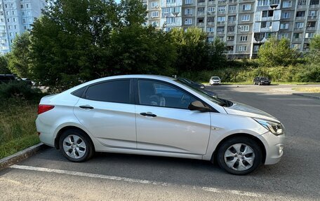 Hyundai Solaris II рестайлинг, 2014 год, 950 000 рублей, 4 фотография