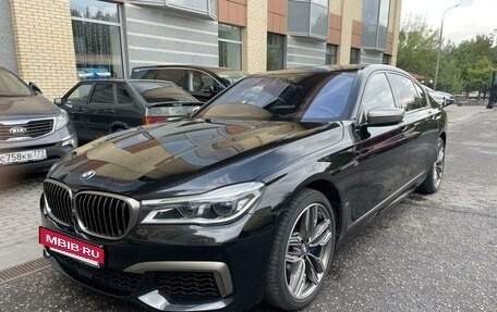 BMW 7 серия, 2018 год, 8 390 000 рублей, 3 фотография