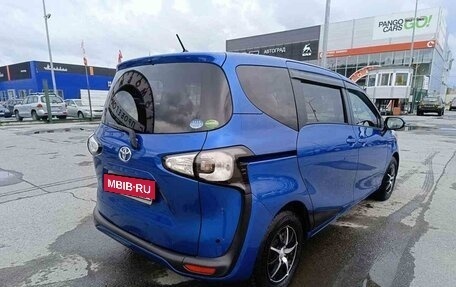 Toyota Sienta II, 2017 год, 1 779 000 рублей, 7 фотография