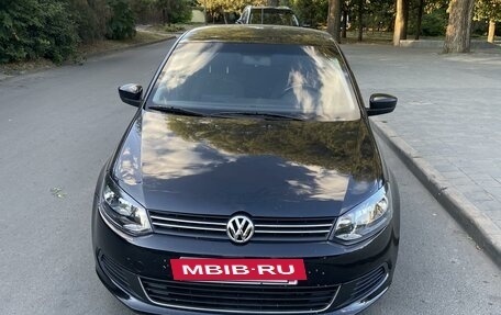 Volkswagen Polo VI (EU Market), 2013 год, 825 000 рублей, 3 фотография