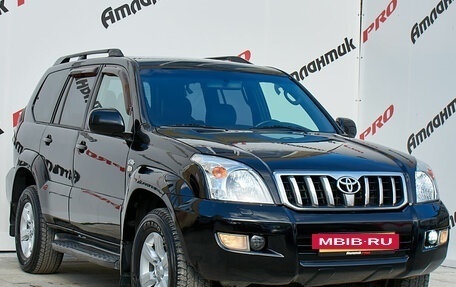 Toyota Land Cruiser Prado 120 рестайлинг, 2004 год, 1 900 000 рублей, 3 фотография