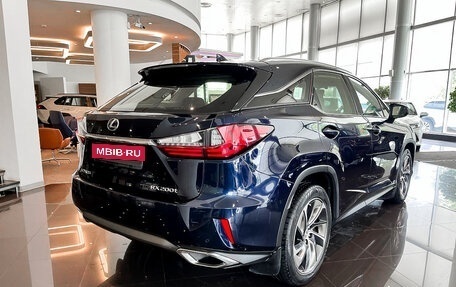 Lexus RX IV рестайлинг, 2016 год, 3 904 000 рублей, 5 фотография